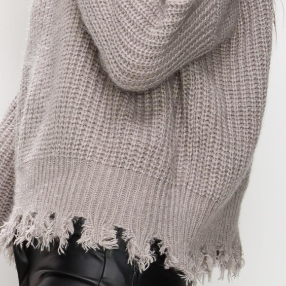 HEATHER GRAY KNIT SWEATER - Picture 4 of 4